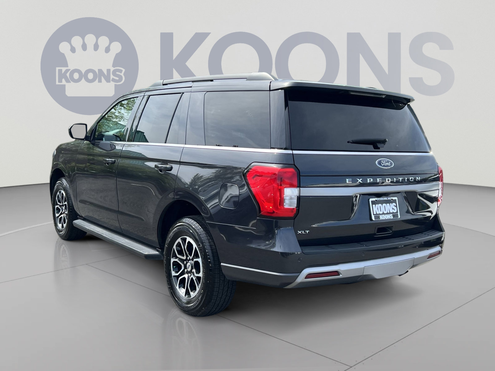 Certified 2024 Ford Expedition XLT AWD/4WD image 14