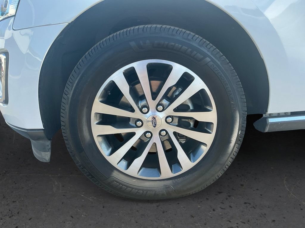 Certified 2018 Ford Expedition Max Limited w/ Equipment Group 301A RWD image 13
