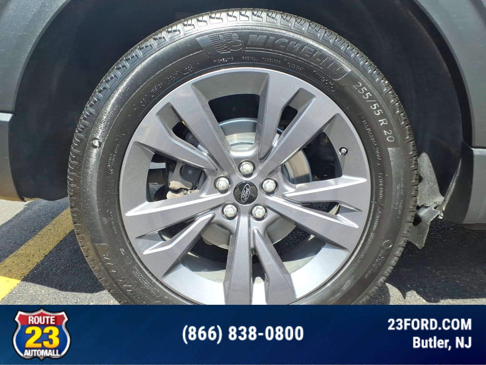 Certified 2025 Ford Explorer Active w/ Active Comfort Package AWD/4WD image 10