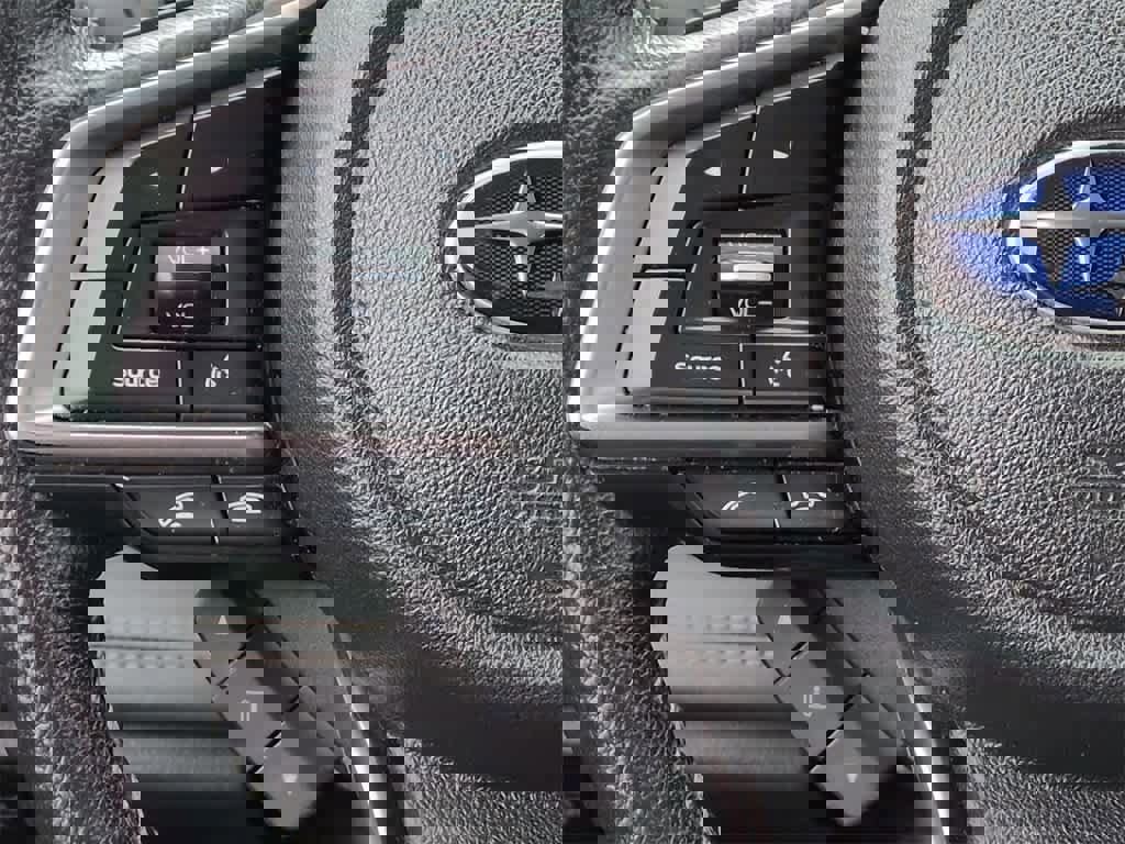 Used 2022 Subaru Outback Limited image 25