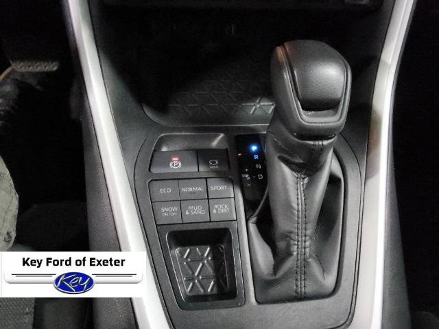 Used 2024 Toyota RAV4 XLE w/ Weather Package AWD/4WD image 31