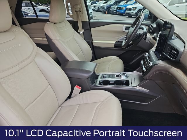 Certified 2020 Ford Explorer Platinum w/ Premium Technology Package AWD/4WD image 12