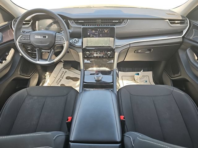 Used 2023 Jeep Grand Cherokee L Laredo w/ Luxury Tech Group I AWD/4WD image 11