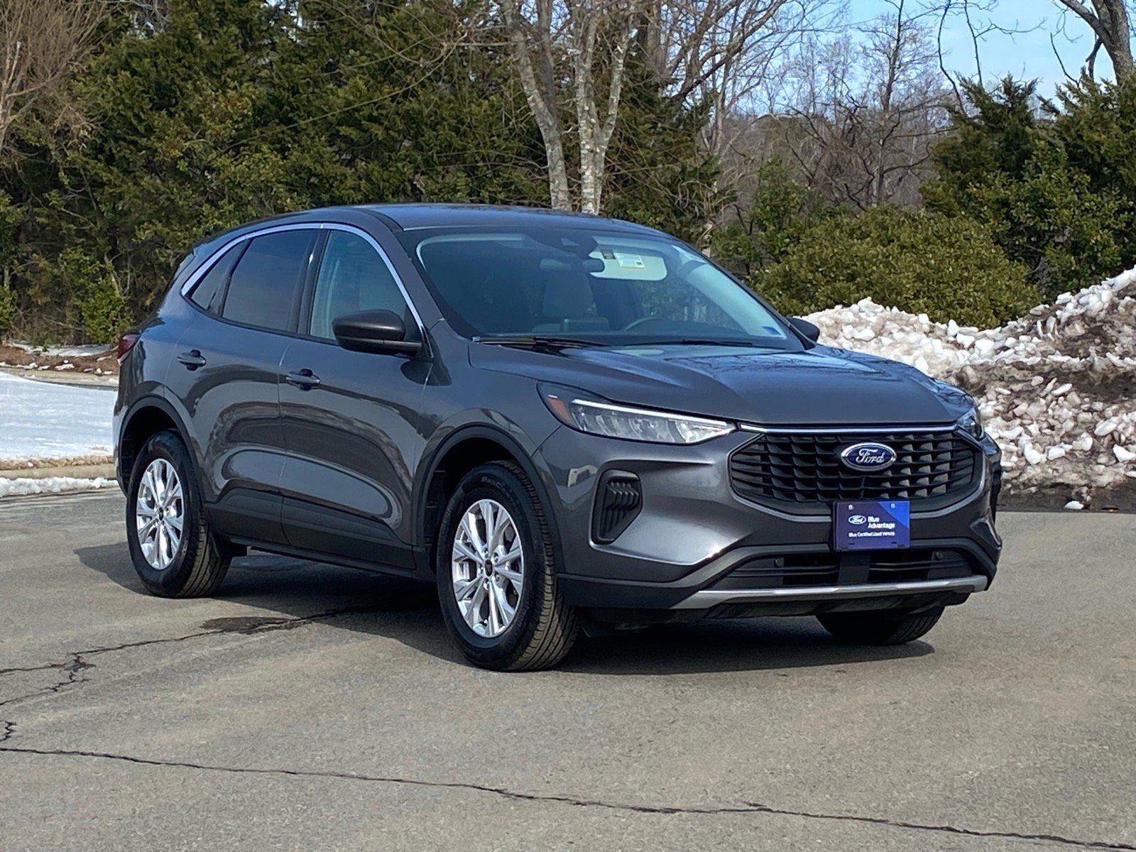 Certified 2024 Ford Escape Active image 2