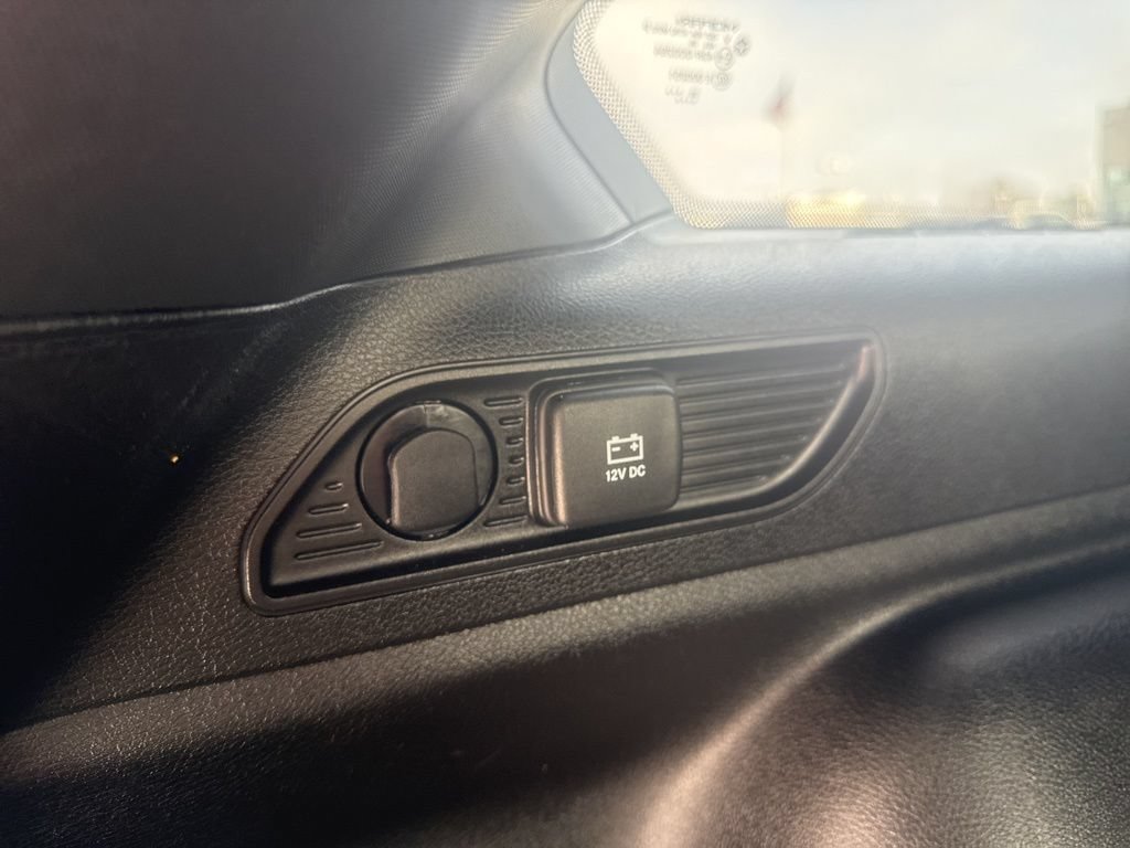 Used 2024 Jeep Grand Cherokee Altitude AWD/4WD image 37