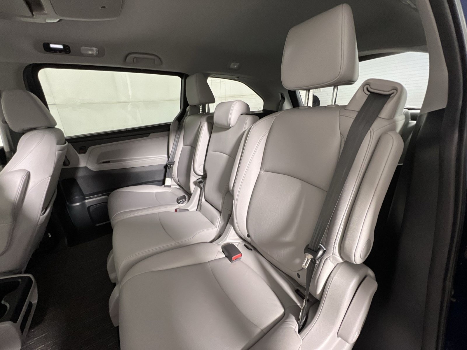 Used 2023 Honda Odyssey Touring image 25