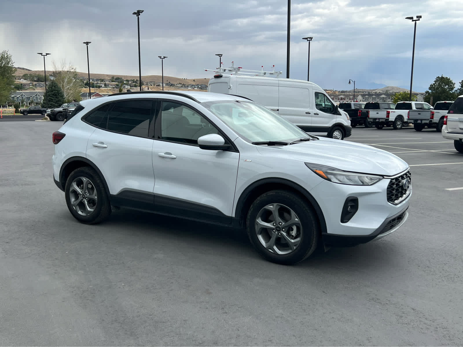 Certified 2025 Ford Escape ST-Line Select AWD/4WD image 5