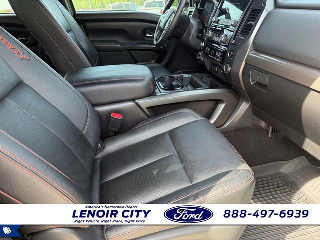 Used 2023 Nissan Titan PRO-4X w/ Pro-4x Convenience Package image 13