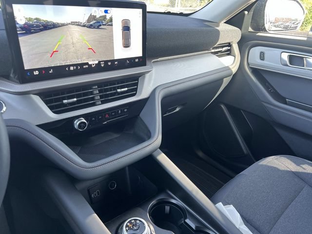 Certified 2026 Ford Explorer Active AWD/4WD image 32