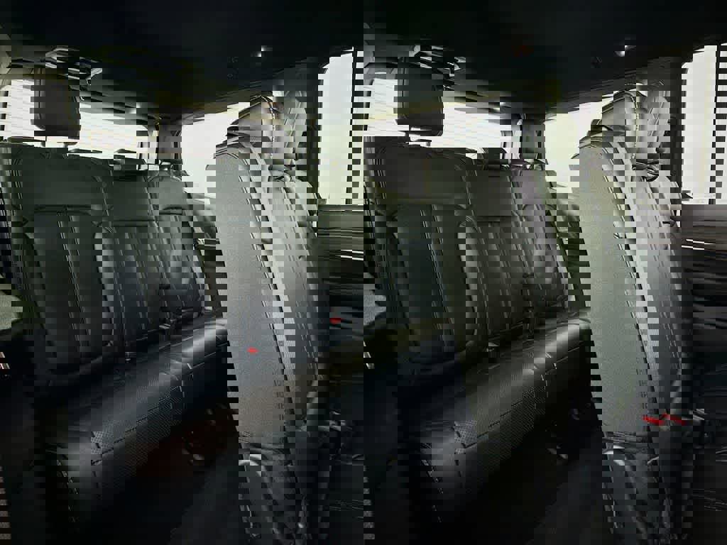 Used 2023 Jeep Wagoneer Series III w/ Preferred Equipment Group image 33