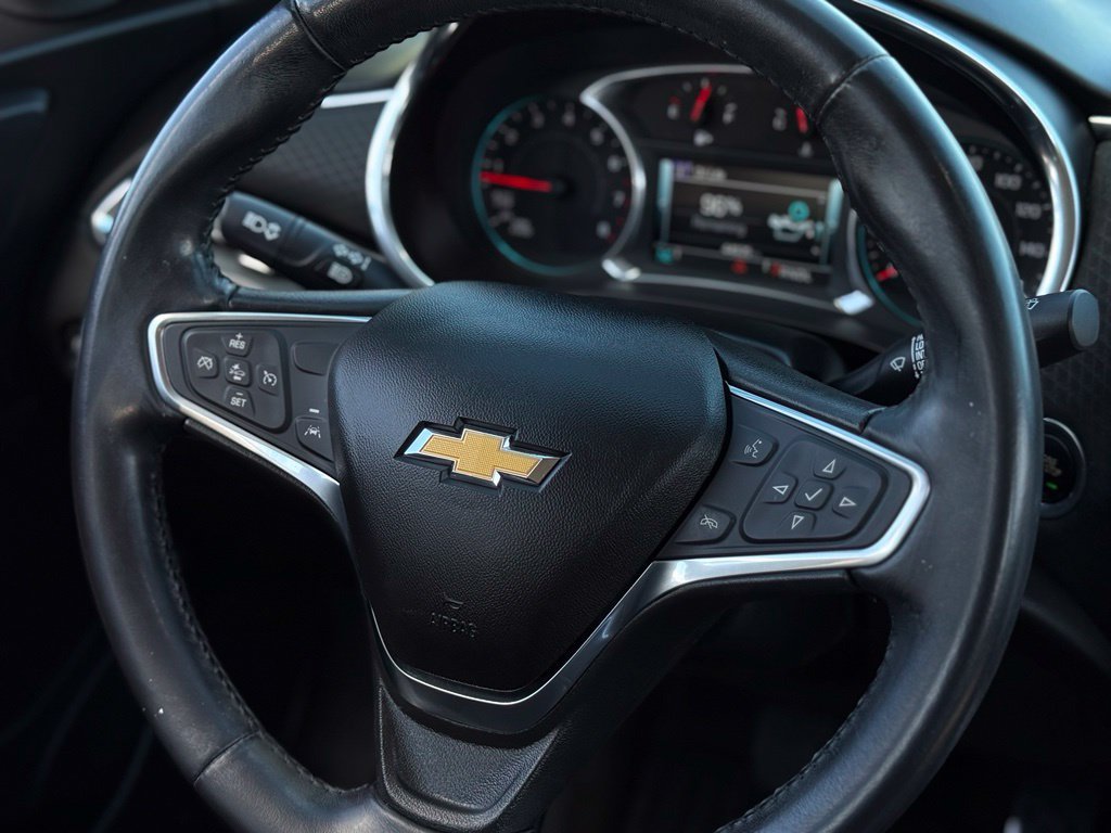 Used 2018 Chevrolet Malibu LT w/ Driver Confidence Package FWD image 8