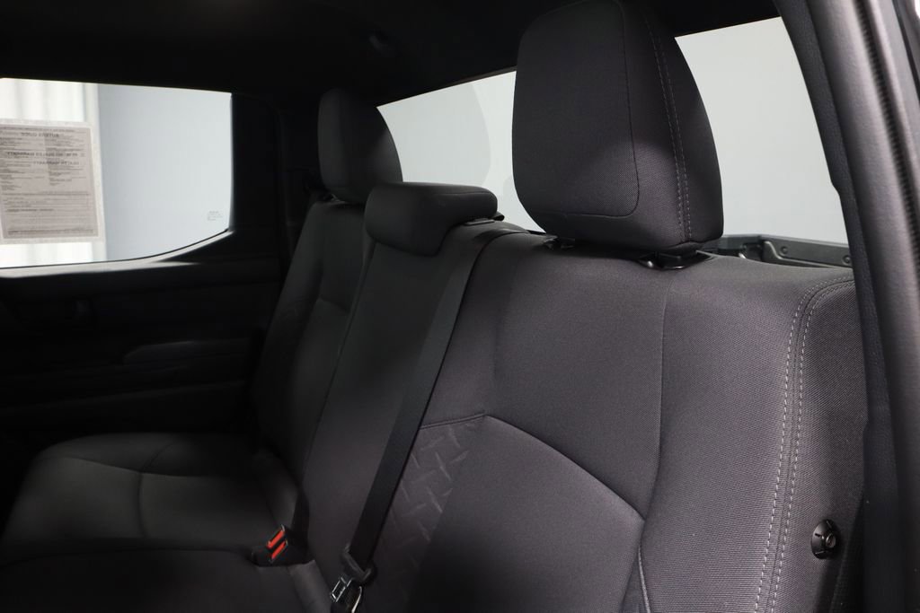 Used 2024 Toyota Tacoma SR AWD/4WD image 21