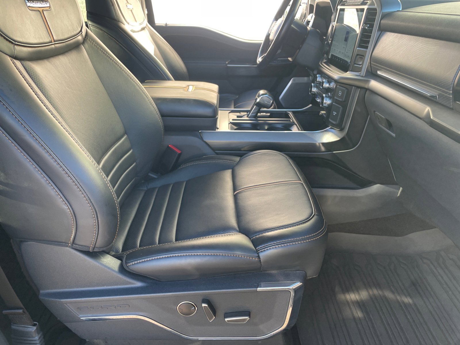 Certified 2023 Ford F150 Platinum w/ Equipment Group 701A High image 19