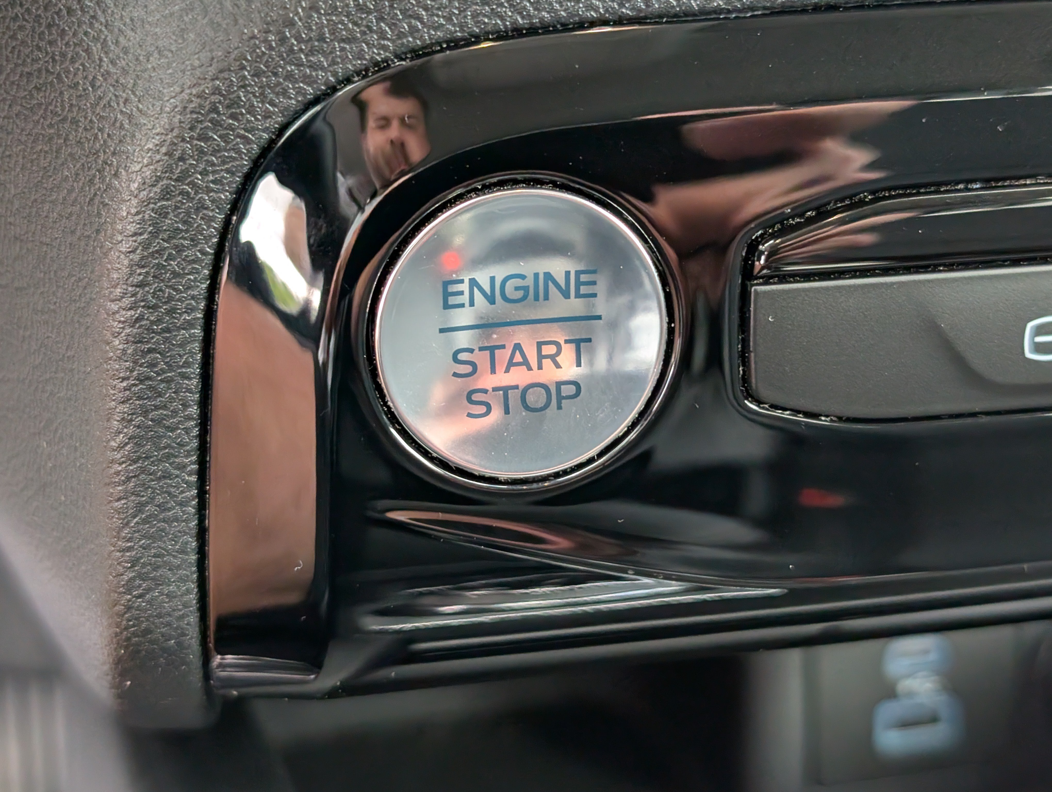 Certified 2023 Ford Escape SE FWD image 29