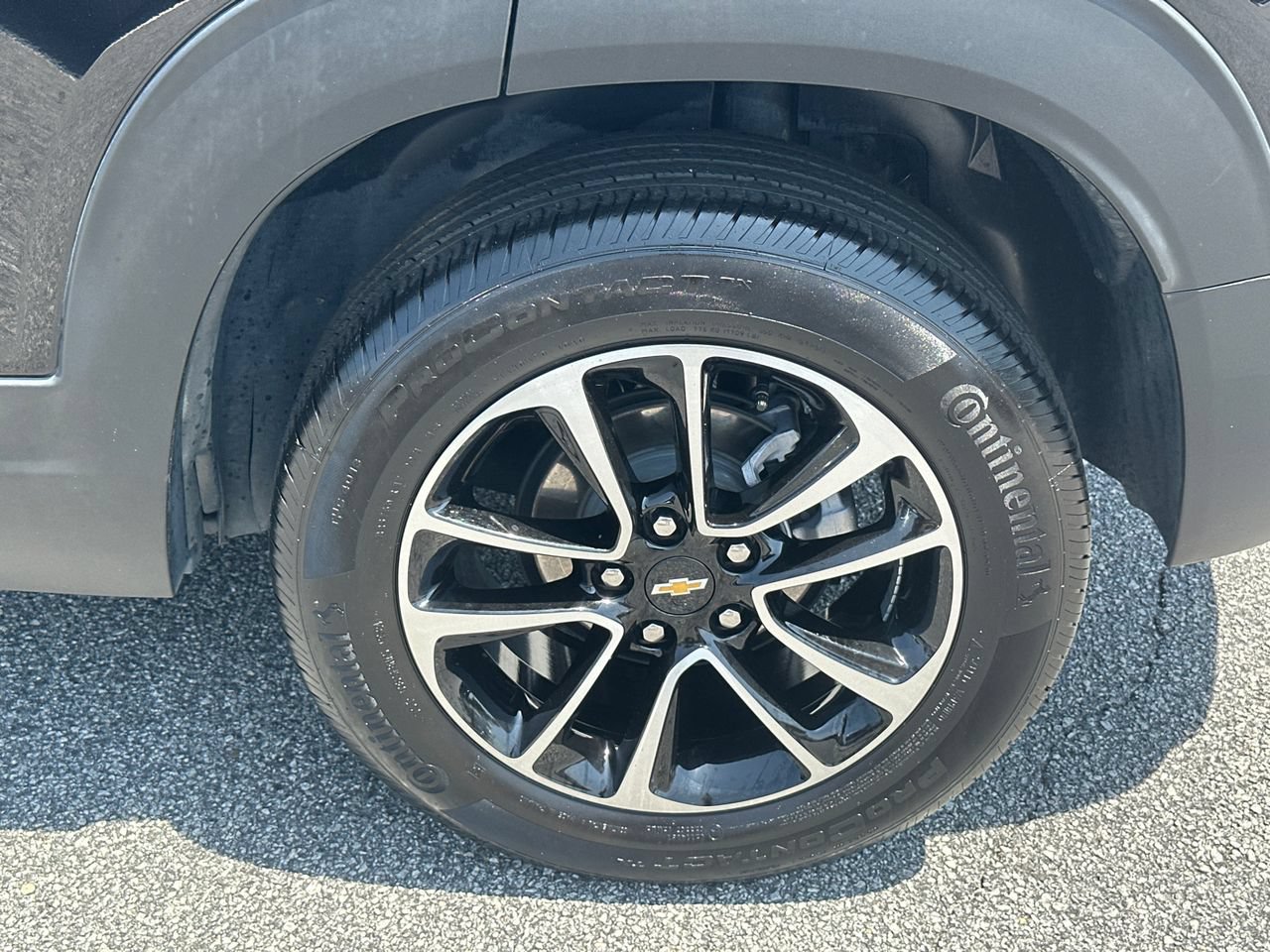 Used 2025 Chevrolet TrailBlazer LT AWD/4WD image 21