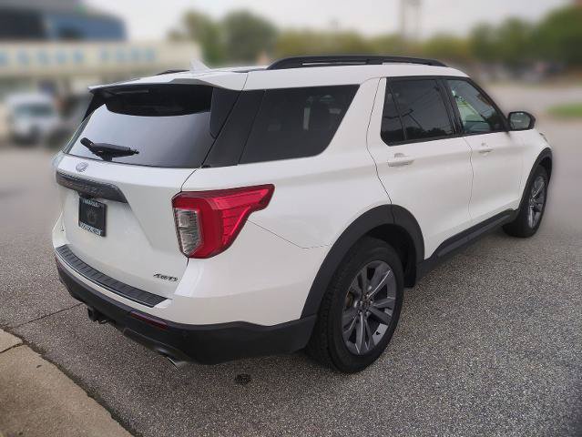 Certified 2023 Ford Explorer XLT w/ Equipment Group 202A AWD/4WD image 5