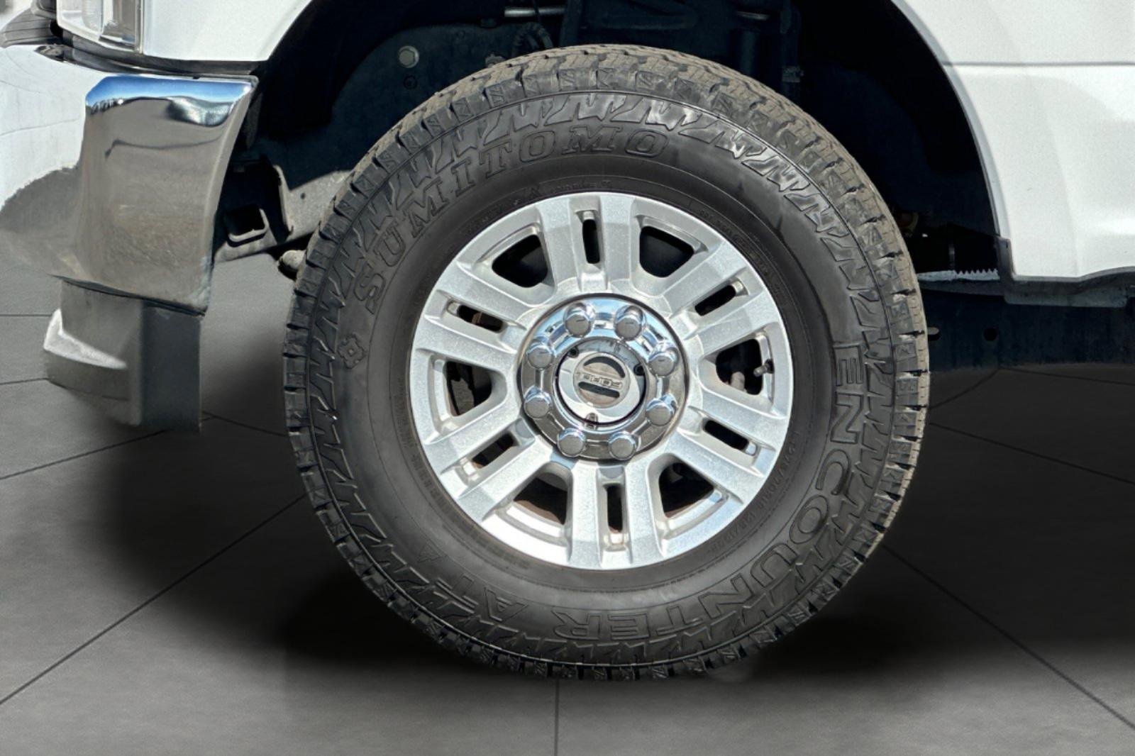 Certified 2019 Ford F250 XLT image 30