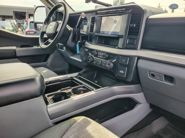 Certified 2024 Ford F250 XLT w/ Snow Plow Prep Package image 24