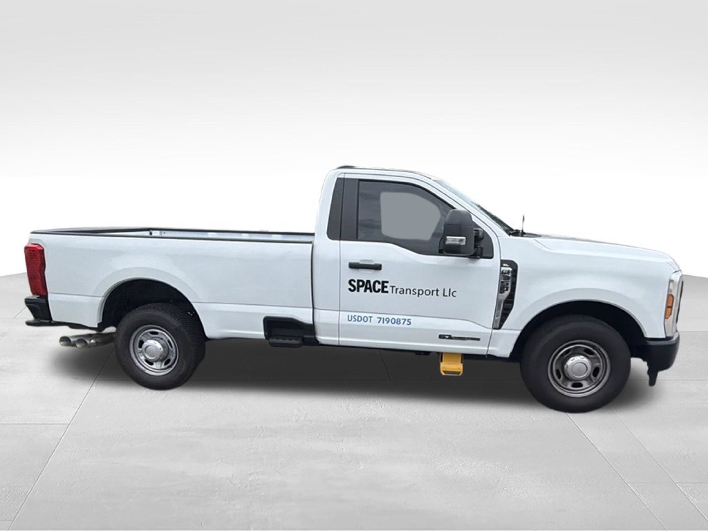 Certified 2026 Ford F350 XL RWD image 4