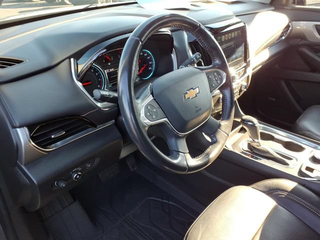 Used 2019 Chevrolet Traverse LT w/ LT Premium Package FWD image 18