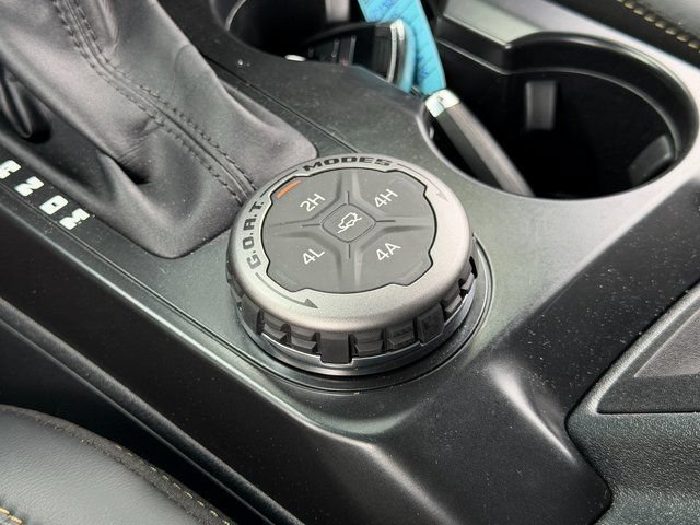 Certified 2025 Ford Bronco Badlands AWD/4WD image 17