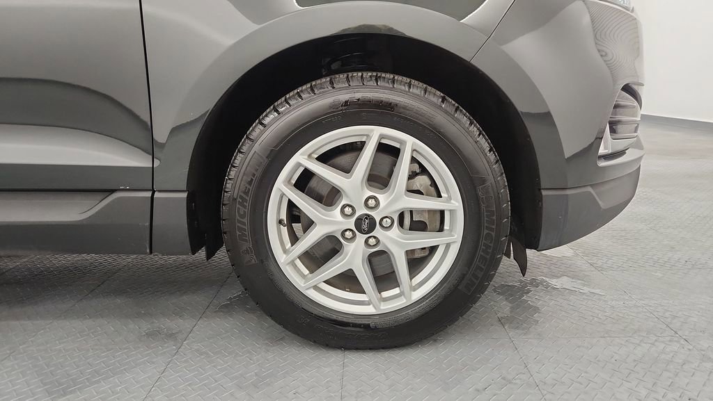 Certified 2024 Ford Edge SEL w/ Convenience Package image 25