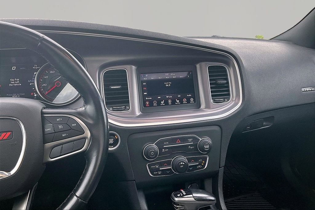 Used 2021 Dodge Charger SXT w/ Leather Interior Group RWD image 6