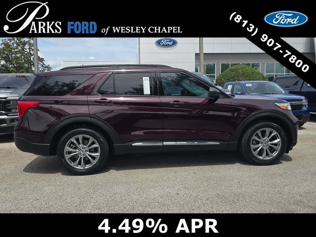 Certified 2022 Ford Explorer XLT w/ Equipment Group 202A image 2