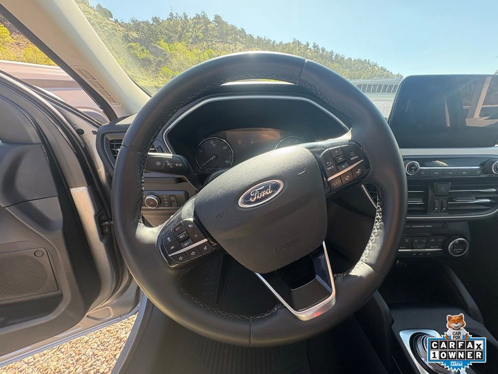 Certified 2021 Ford Escape SEL w/ Class II Trailer Tow Package image 9