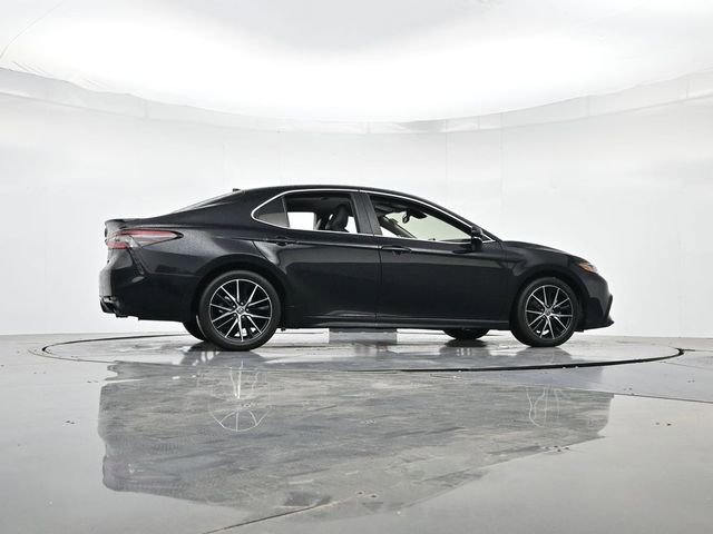 Used 2023 Toyota Camry SE w/ Convenience Package FWD image 29