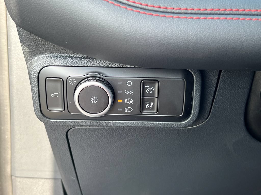 Certified 2026 Ford Explorer ST-Line RWD image 21