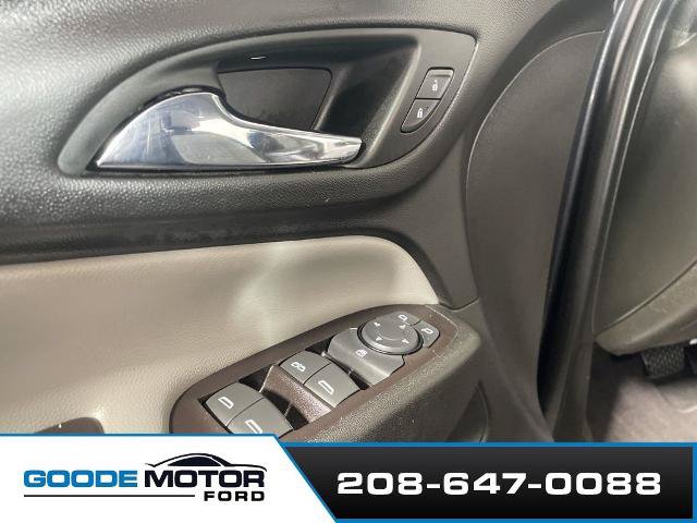Used 2022 Chevrolet Equinox LS AWD/4WD image 9