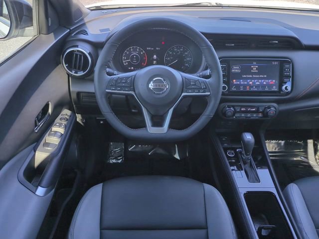 Used 2021 Nissan Kicks SR w/ SR Premium Package image 16