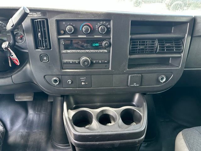 Used 2024 GMC Savana 2500 w/ Driver Convenience Package RWD image 12