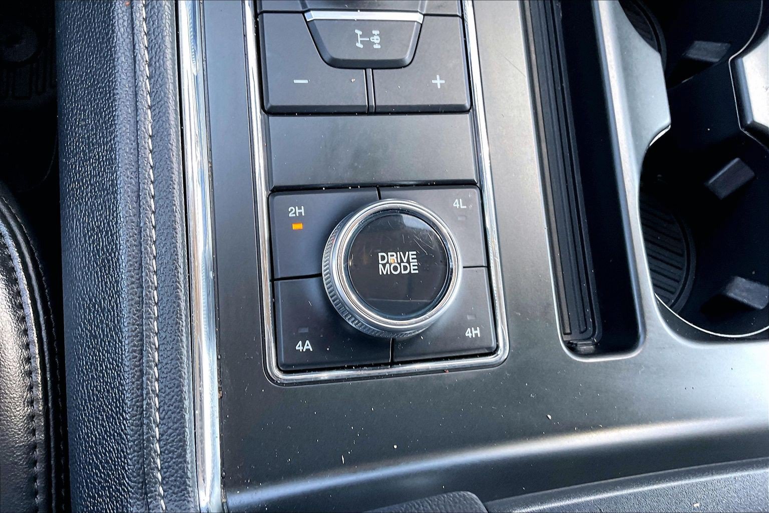 Certified 2024 Ford Expedition XLT AWD/4WD image 34