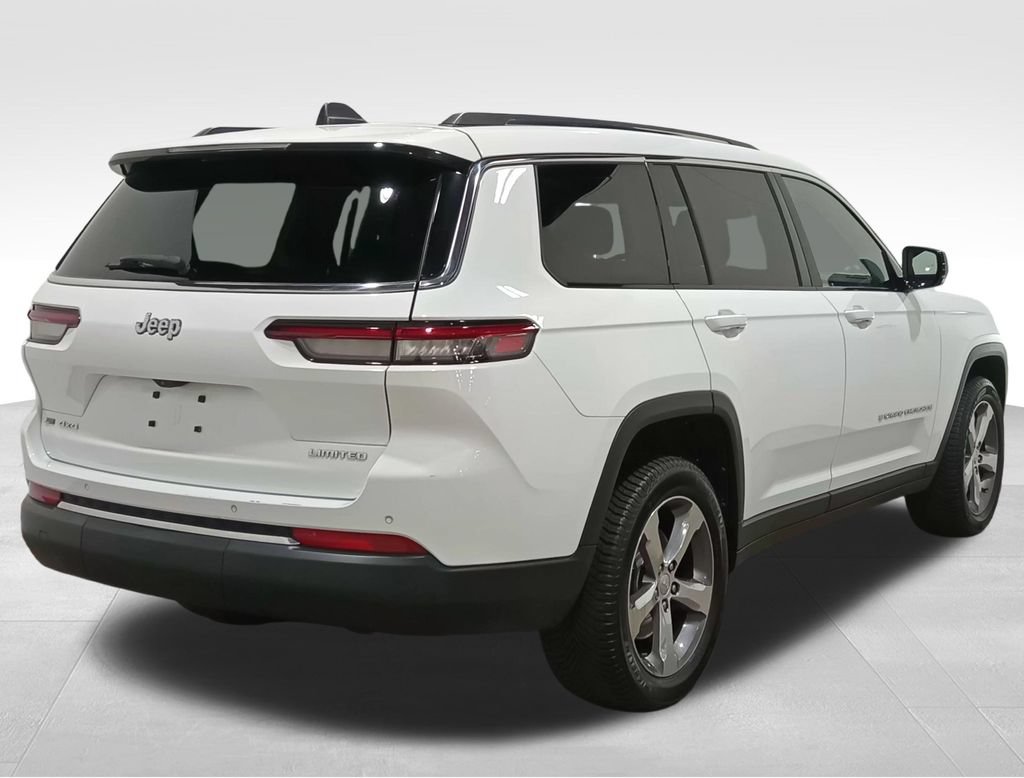 Used 2022 Jeep Grand Cherokee L Limited AWD/4WD image 3