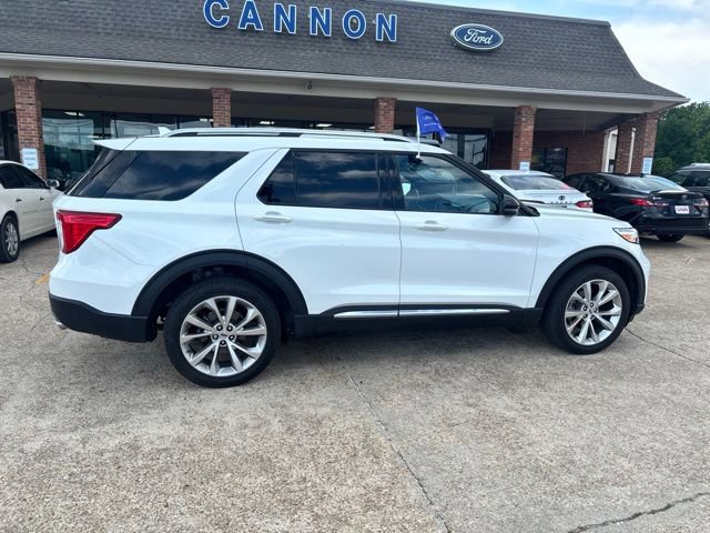 Certified 2023 Ford Explorer Platinum w/ Class IV Trailer Tow Package AWD/4WD image 6