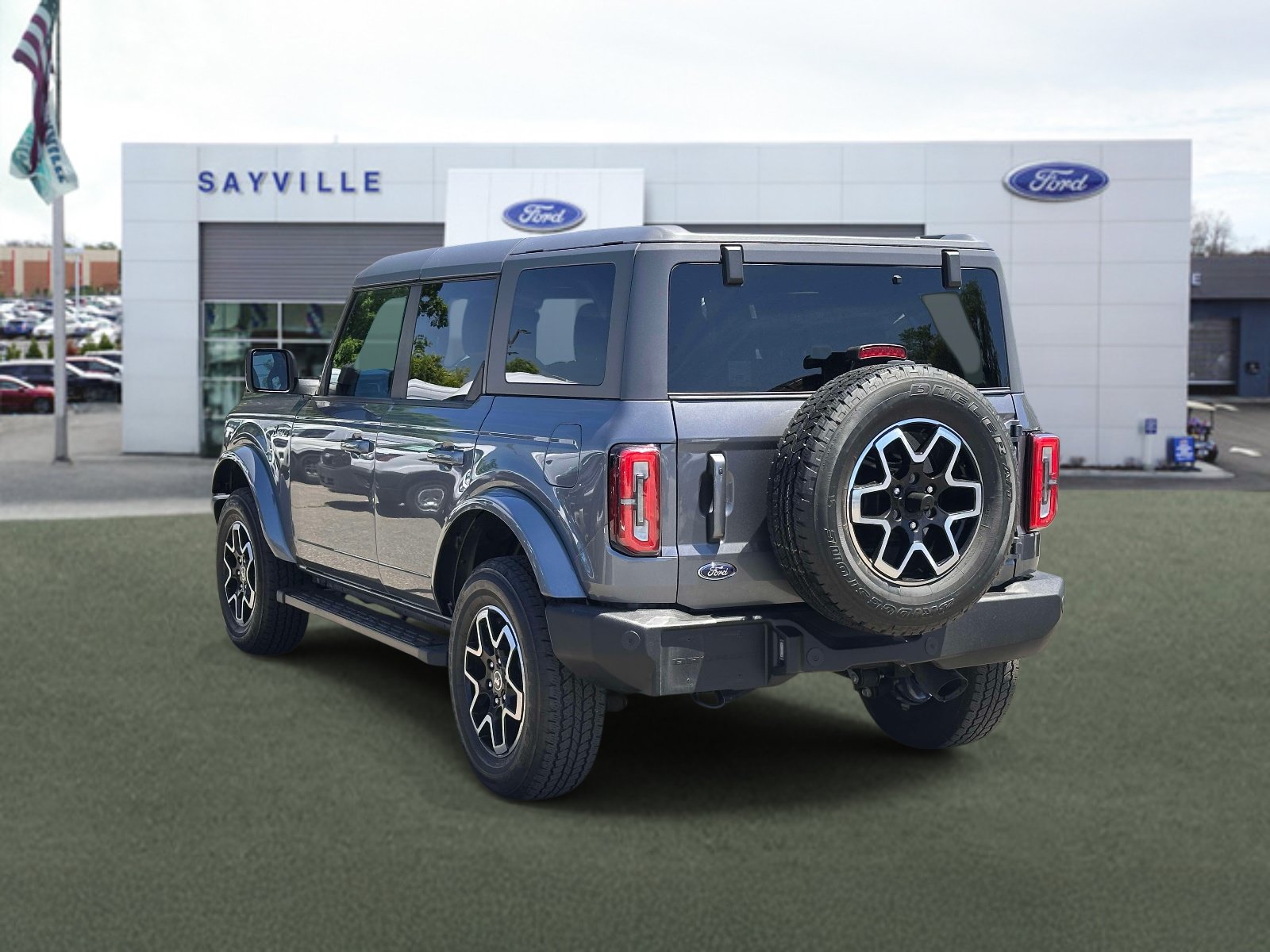 Certified 2023 Ford Bronco Outer Banks AWD/4WD image 4