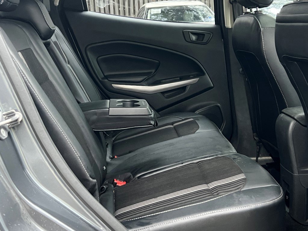Certified 2020 Ford EcoSport SES image 13