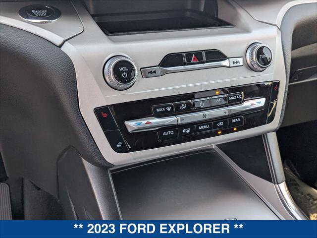 Certified 2023 Ford Explorer XLT w/ Equipment Group 202A image 17