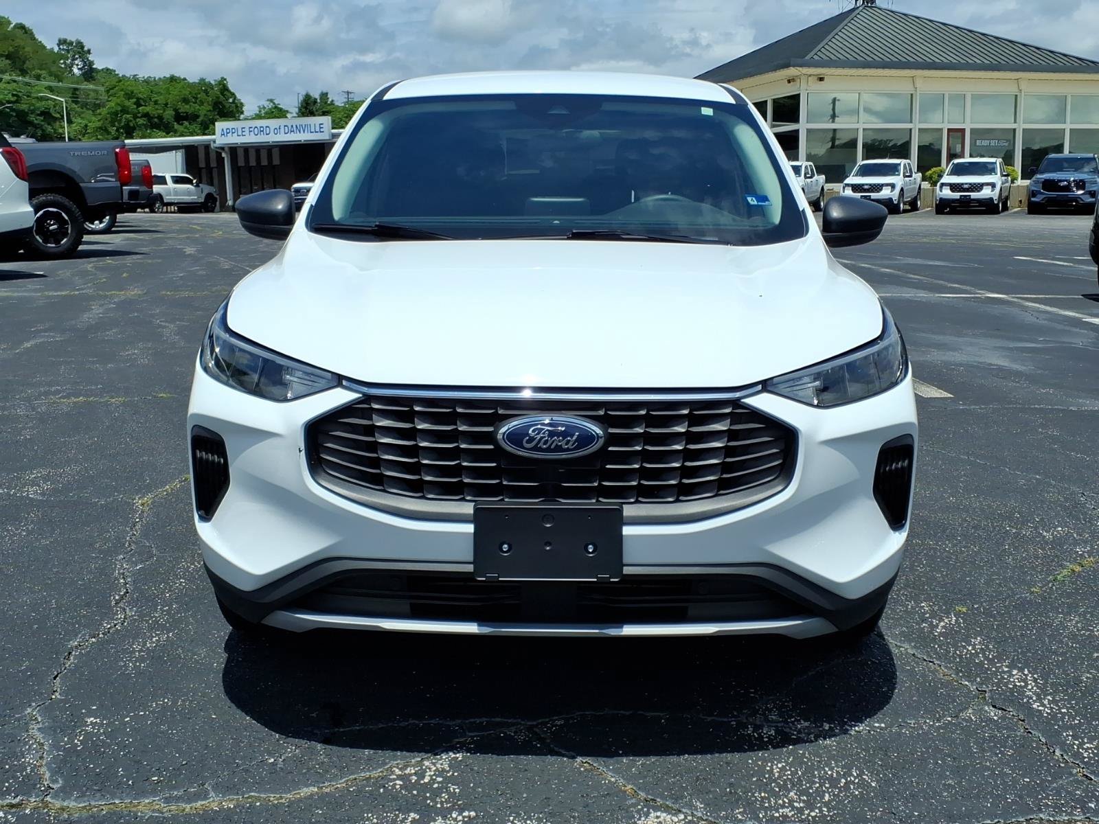 Certified 2025 Ford Escape Active AWD/4WD image 3