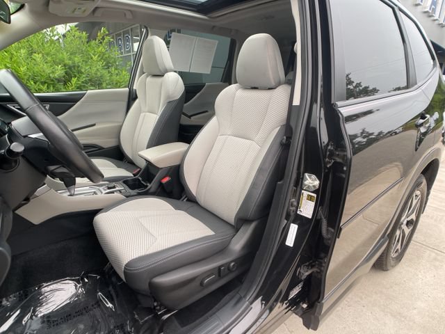 Used 2021 Subaru Forester Premium AWD/4WD image 14