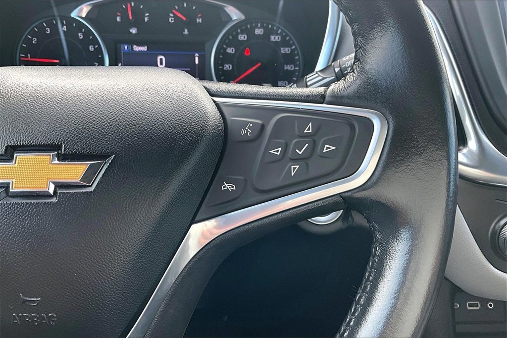 Used 2022 Chevrolet Equinox LT image 19