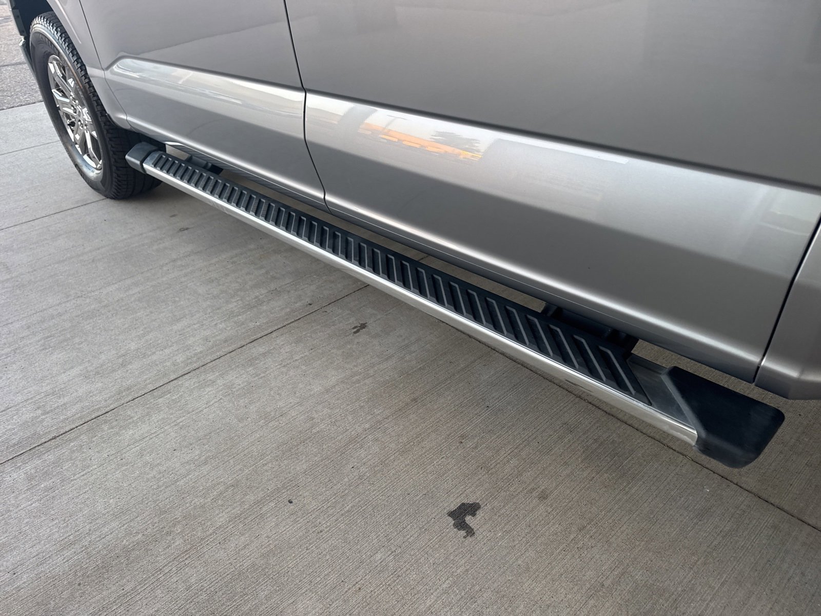 Certified 2023 Ford F150 XLT w/ Equipment Group 302A High image 17