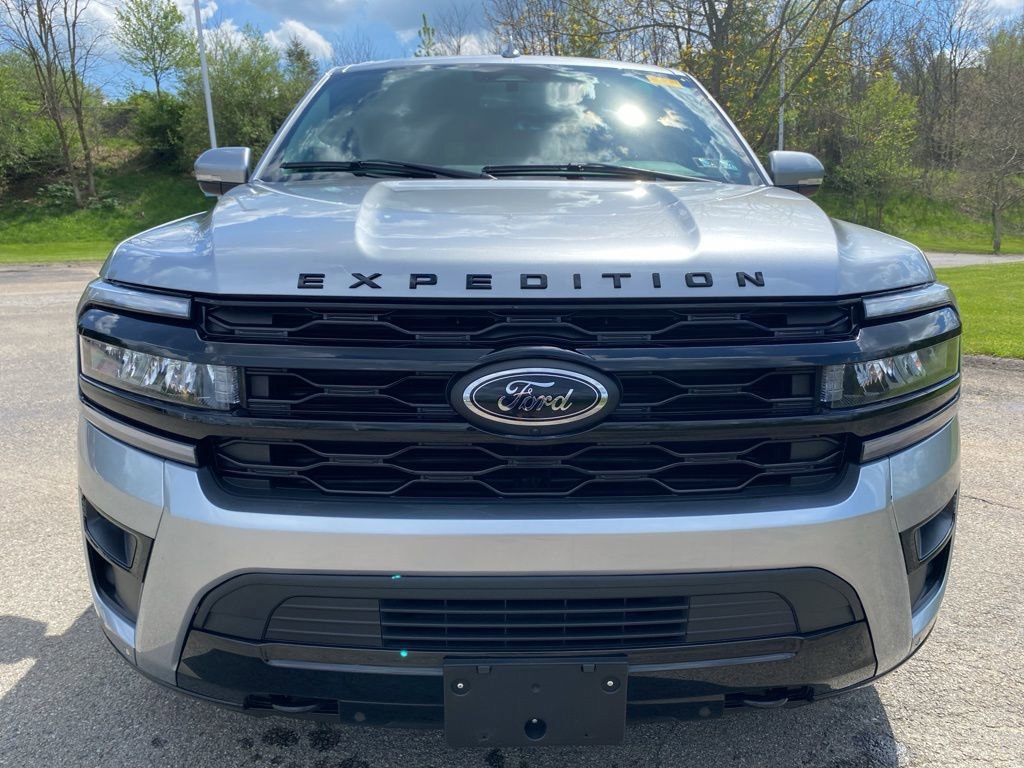 Certified 2023 Ford Expedition Limited AWD/4WD image 8