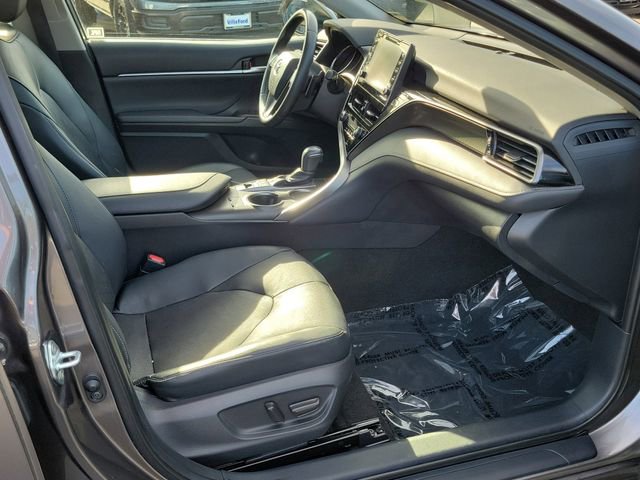 Used 2021 Toyota Camry XSE FWD image 17