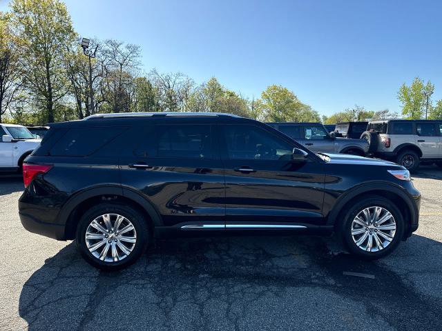 Certified 2024 Ford Explorer Limited w/ Limited Technology Package AWD/4WD image 4