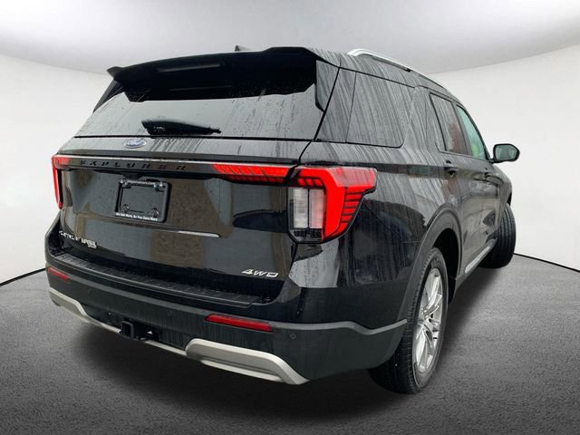 Certified 2025 Ford Explorer Platinum image 5