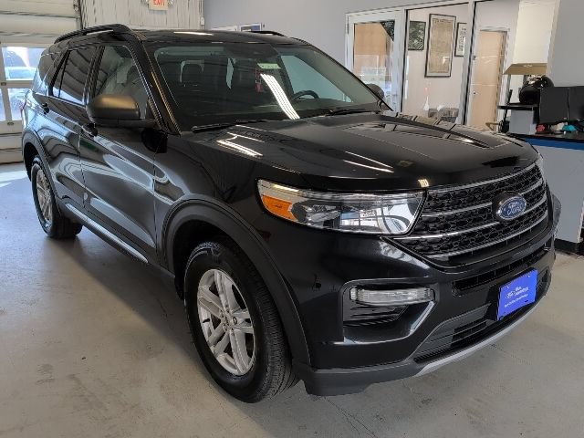 Certified 2023 Ford Explorer XLT AWD/4WD image 7