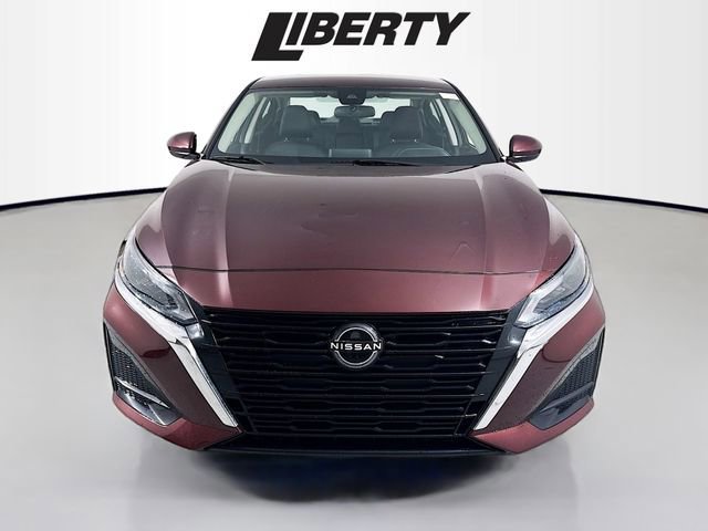 Used 2023 Nissan Altima 2.5 SV image 8